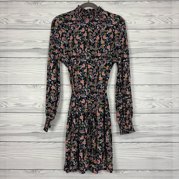 Boden Smocked Jersey Shift Dress Floral Print Multicolor NWT size 12 - Picture 3 of 13